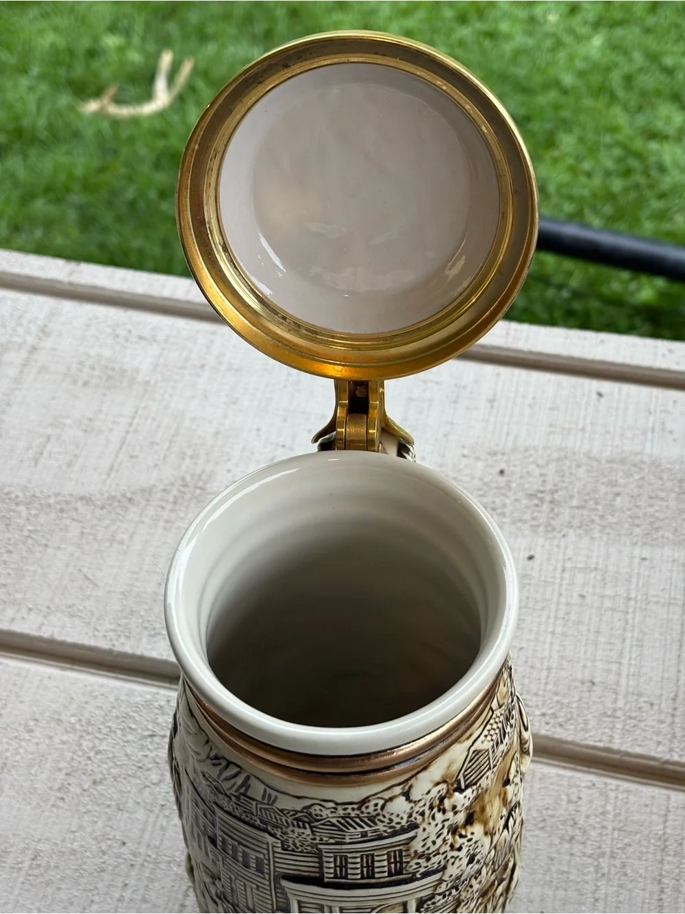 VTG 1987 Avon 